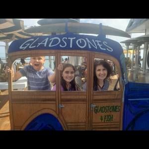 Meet your Posher, Denise